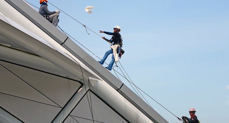 Competence, Confidence, Commitment: Creating Chains of Performance